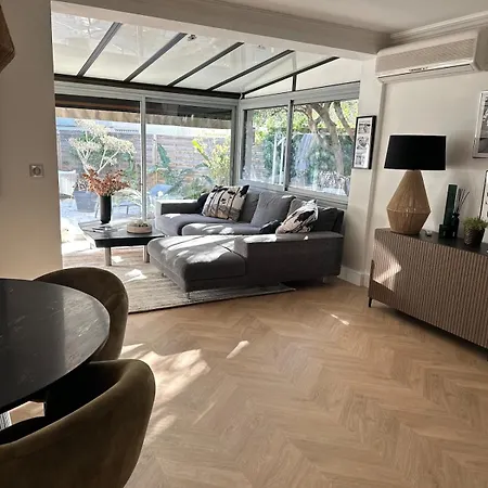 Vila 120 M2, Downtown Cannet *