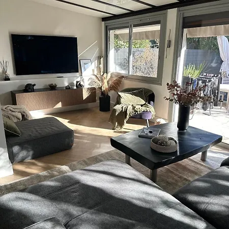 120 M2, Downtown Cannet Le Cannet